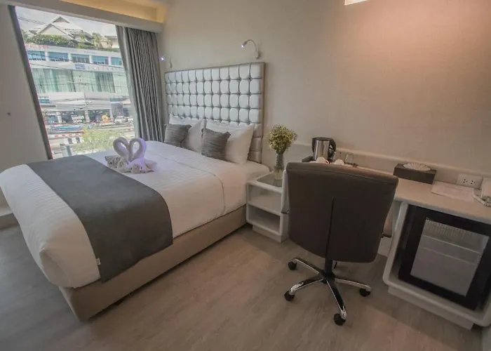 Justice Hotel Bangkok